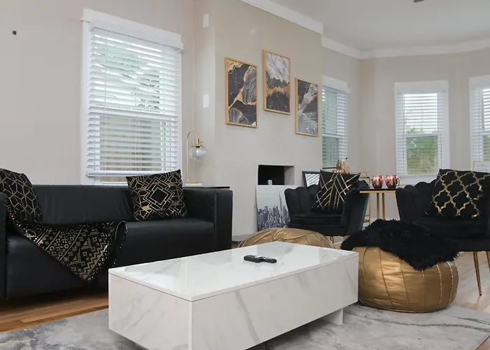 The Marbled Speakeasy - San Antonio Luxury Home By The Alamo